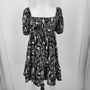 Entro Dress Womens Small Black White Abstract Puff Sleeve Tie Back Milkmaid Boho